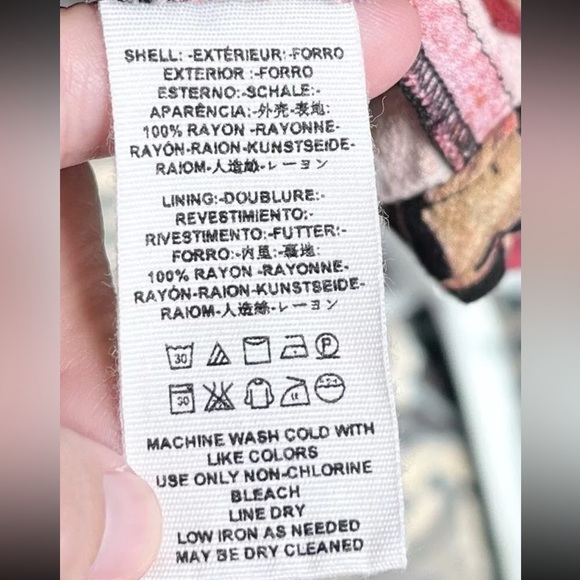 Free People Sz 2 Mini Dress Tegan Floral Swing Bell Sleeve Black Combo EUC - Picture 15 of 16